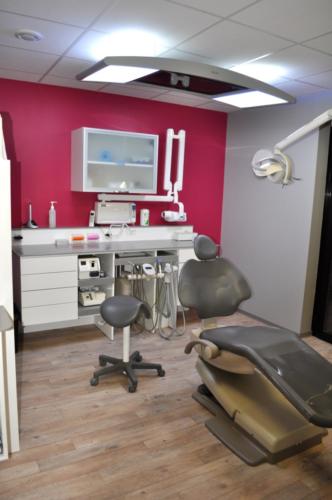 Cabinet-dentaire-salle-meuble-rangement-1